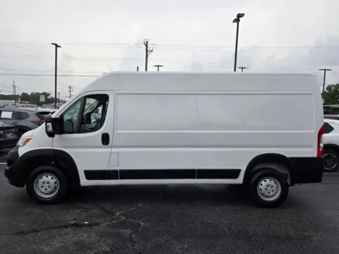 More photos of 2023 Ram ProMaster 2500 High Roof at Hyundai Warner Robins, GA