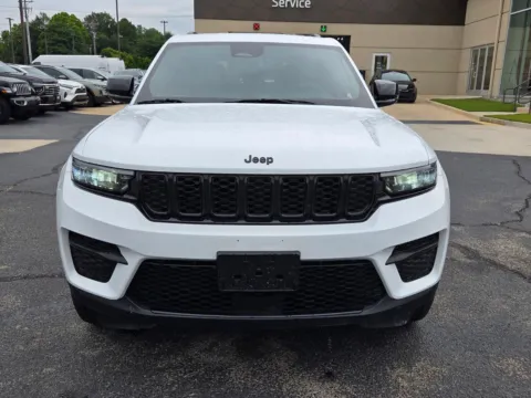 Photos of 2025 Jeep Grand Cherokee Altitude for sale in Warner Robins, GA at Hyundai Warner Robins