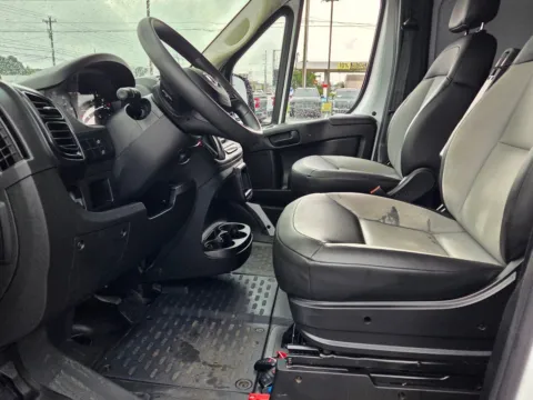 More photos of 2023 Ram ProMaster 2500 High Roof at Hyundai Warner Robins, GA