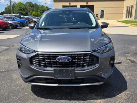 Photos of 2024 Ford Escape Platinum for sale in Warner Robins, GA at Hyundai Warner Robins