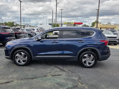 More photos of 2023 Hyundai Santa Fe SEL at Hyundai Warner Robins, GA