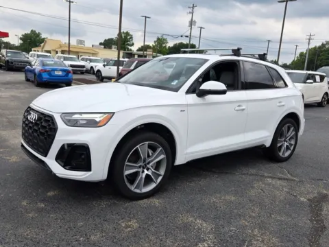 Another view of 2025 Audi Q5 45 S line Premium for sale in Warner Robins, GA at Hyundai Warner Robins
