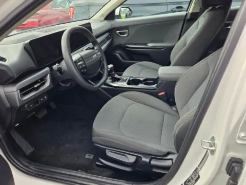 More photos of 2025 Kia K4 LXS at Hyundai Warner Robins, GA