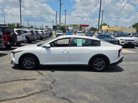 More photos of 2025 Kia K4 LXS at Hyundai Warner Robins, GA