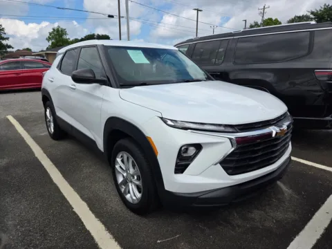 White 2024 Chevrolet TrailBlazer LS for sale in Warner Robins, GA