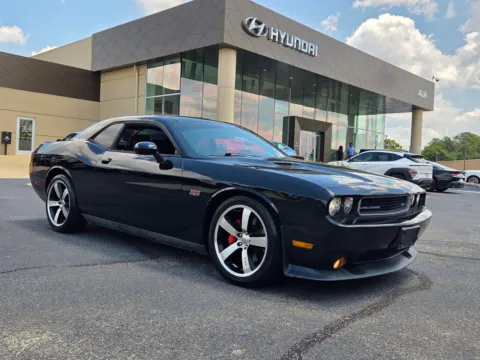 Black 2012 Dodge Challenger SRT8 392 for sale in Warner Robins, GA