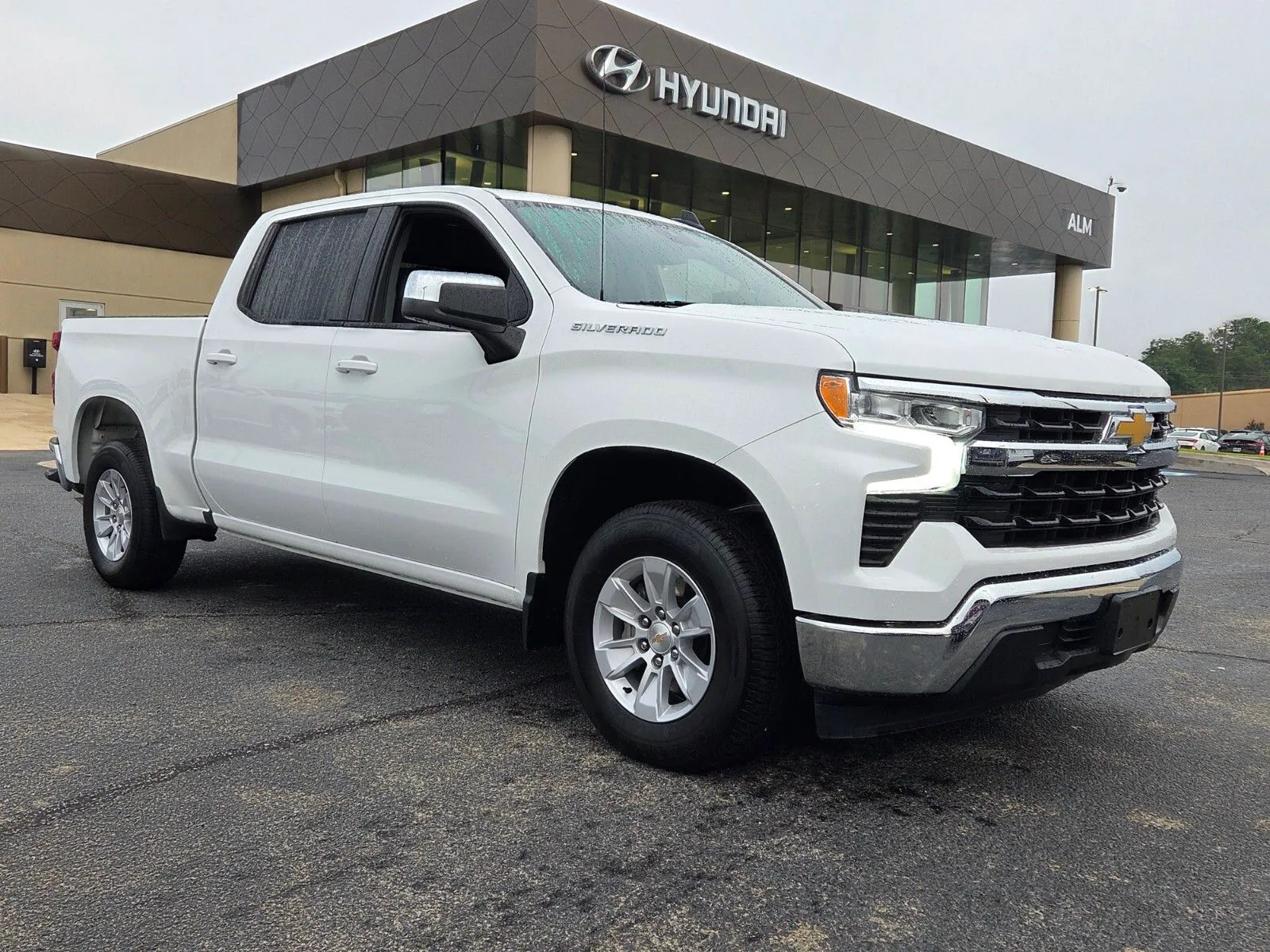 White 2025 Chevrolet Silverado 1500 LT for sale in Warner Robins, GA