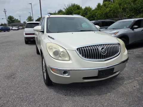 More photos of 2012 Buick Enclave Leather Group at Hyundai Warner Robins, GA