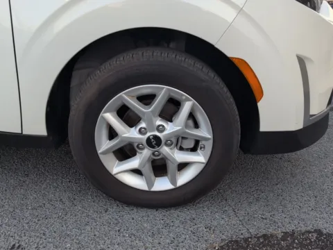 More photos of 2025 Kia Soul LX at Hyundai Warner Robins, GA