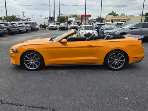 More photos of 2019 Ford Mustang EcoBoost Premium at Hyundai Warner Robins, GA