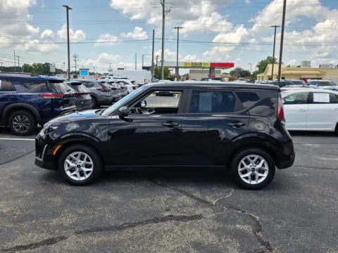 More photos of 2025 Kia Soul LX at Hyundai Warner Robins, GA