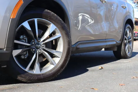 Photos of 2022 INFINITI QX60 LUXE for sale in Warner Robins, GA at Hyundai Warner Robins