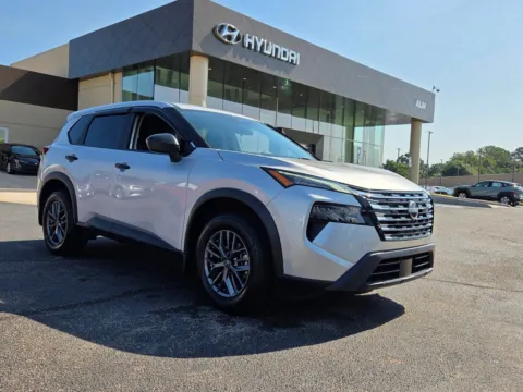 Silver 2024 Nissan Rogue S for sale in Warner Robins, GA