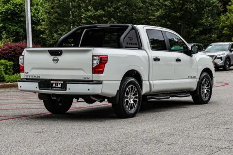 More photos of 2024 Nissan Titan SV at Hyundai Warner Robins, GA