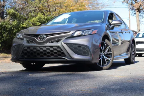 Gray 2024 Toyota Camry SE for sale in Warner Robins, GA