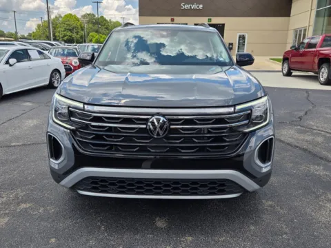 Photos of 2025 Volkswagen Atlas 2.0T Peak Edition for sale in Warner Robins, GA at Hyundai Warner Robins