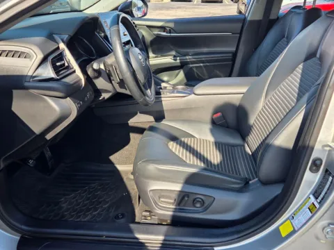 More photos of 2022 Toyota Camry SE Nightshade at Hyundai Warner Robins, GA