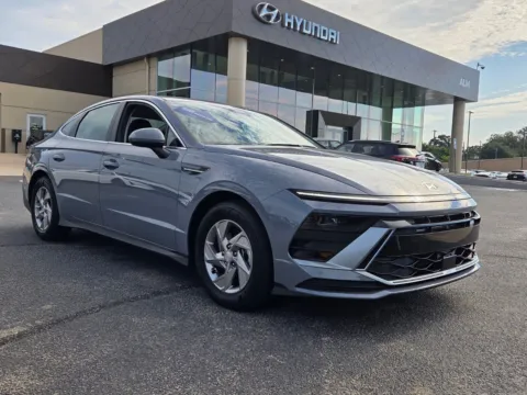 Blue 2026 Hyundai Sonata SE for sale in Warner Robins, GA