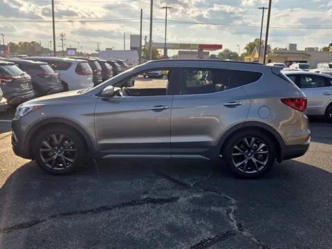 More photos of 2017 Hyundai Santa Fe Sport 2.0T Ultimate at Hyundai Warner Robins, GA