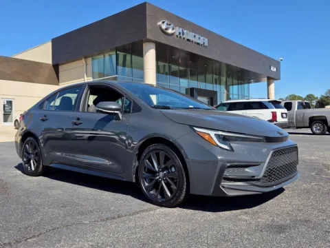Gray 2023 Toyota Corolla SE for sale in Warner Robins, GA