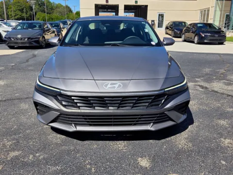 Photos of 2024 Hyundai Elantra SE for sale in Warner Robins, GA at Hyundai Warner Robins
