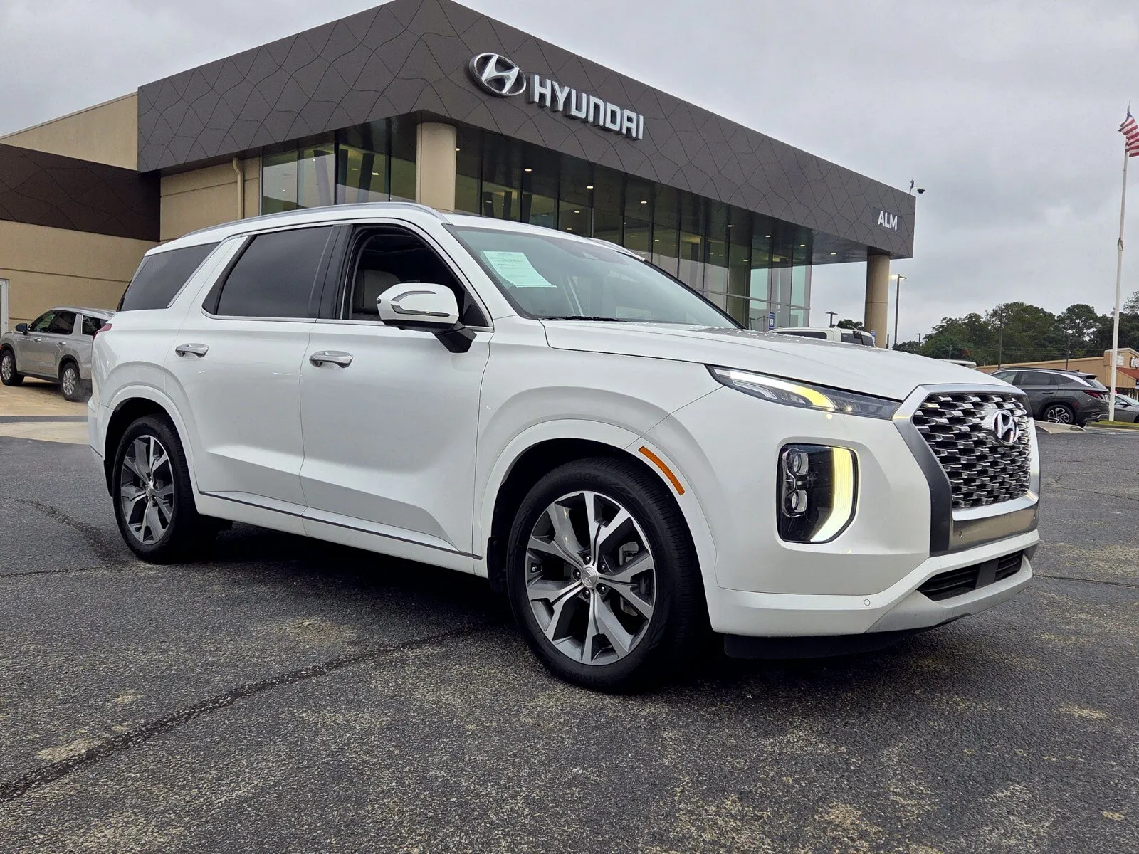 White 2022 Hyundai Palisade Limited for sale in Warner Robins, GA