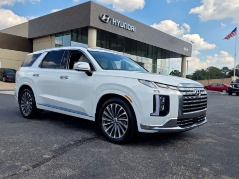 White 2025 Hyundai Palisade Calligraphy for sale in Warner Robins, GA