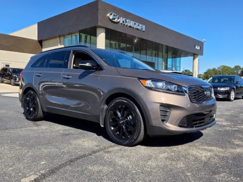 Brown 2020 Kia Sorento S for sale in Warner Robins, GA