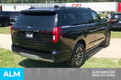 More photos of 2025 Ford Expedition Platinum at ALM Hyundai Lumberton, NC