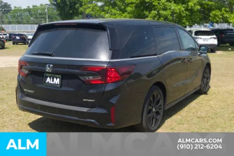 More photos of 2025 Honda Odyssey Sport-L at ALM Hyundai Lumberton, NC