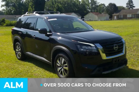 Another view of 2025 Nissan Pathfinder SL for sale in Lumberton, NC at ALM Hyundai Lumberton