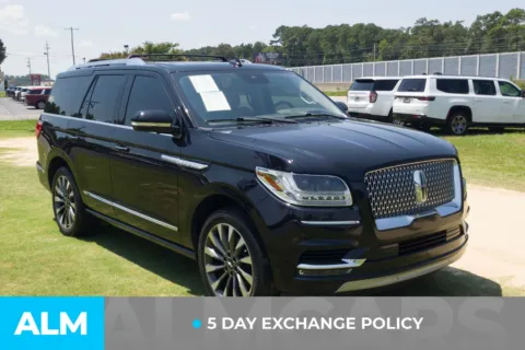 Another view of 2021 Lincoln Navigator Reserve for sale in Lumberton, NC at ALM Hyundai Lumberton