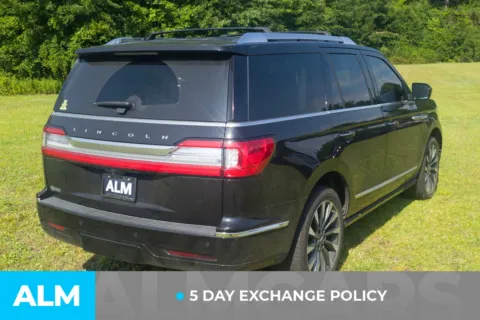More photos of 2021 Lincoln Navigator Reserve at ALM Hyundai Lumberton, NC