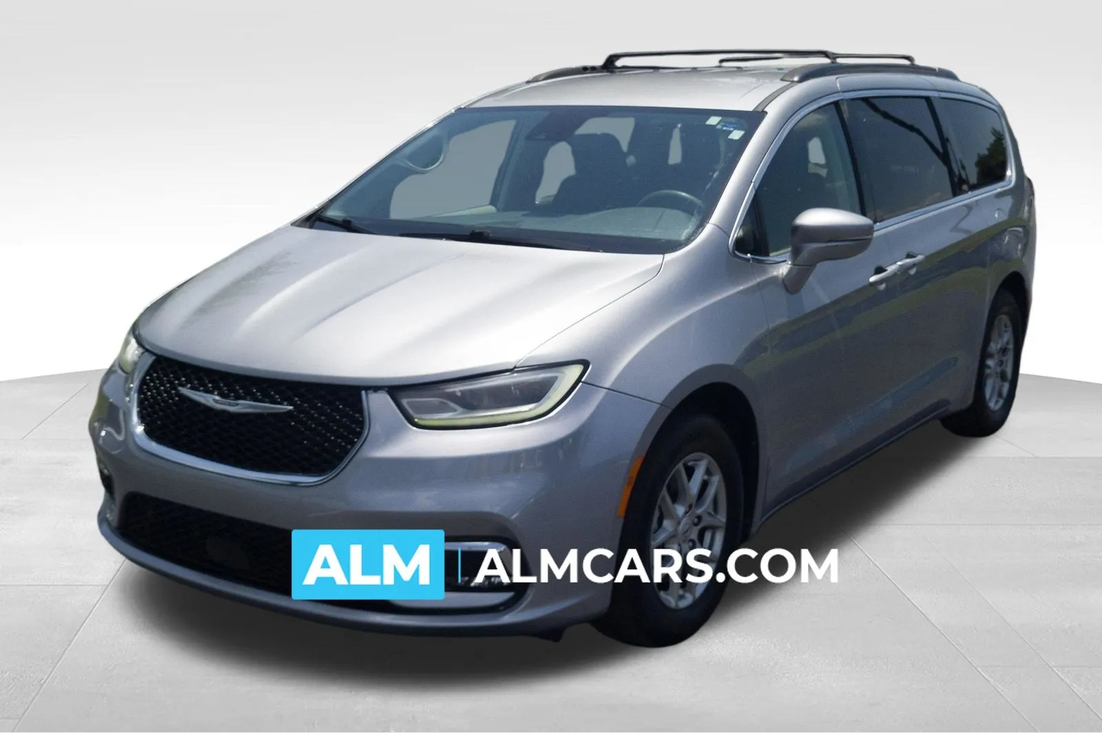 Silver 2021 Chrysler Pacifica Touring for sale in Lumberton, NC