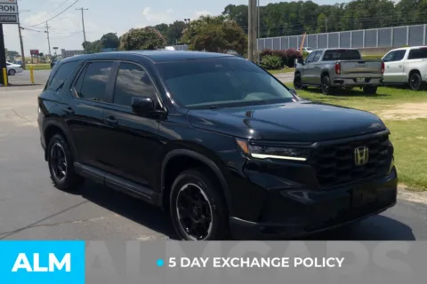 Another view of 2025 Honda Pilot EX-L for sale in Lumberton, NC at ALM Hyundai Lumberton