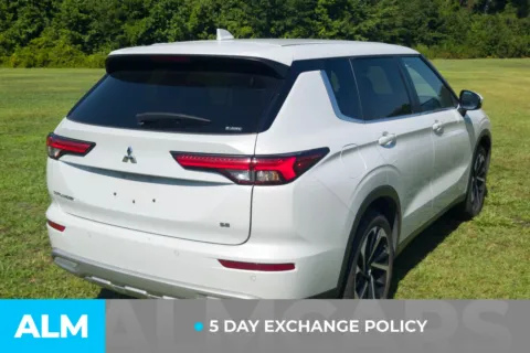 Another view of 2024 Mitsubishi Outlander SE for sale in Lumberton, NC at ALM Hyundai Lumberton