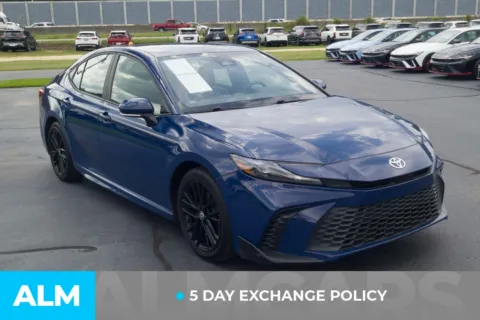 Another view of 2025 Toyota Camry SE for sale in Lumberton, NC at ALM Hyundai Lumberton