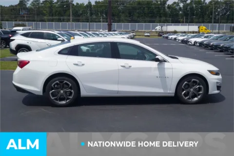 More photos of 2023 Chevrolet Malibu LT at ALM Hyundai Lumberton, NC