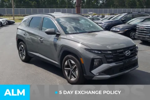 Another view of 2025 Hyundai Tucson SEL for sale in Lumberton, NC at ALM Hyundai Lumberton