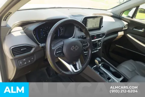 More photos of 2020 Hyundai Santa Fe Limited at ALM Hyundai Lumberton, NC