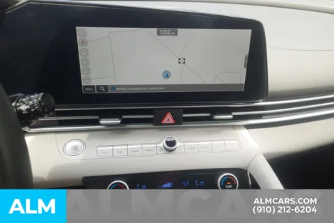 More photos of 2024 Hyundai Elantra Limited at ALM Hyundai Lumberton, NC
