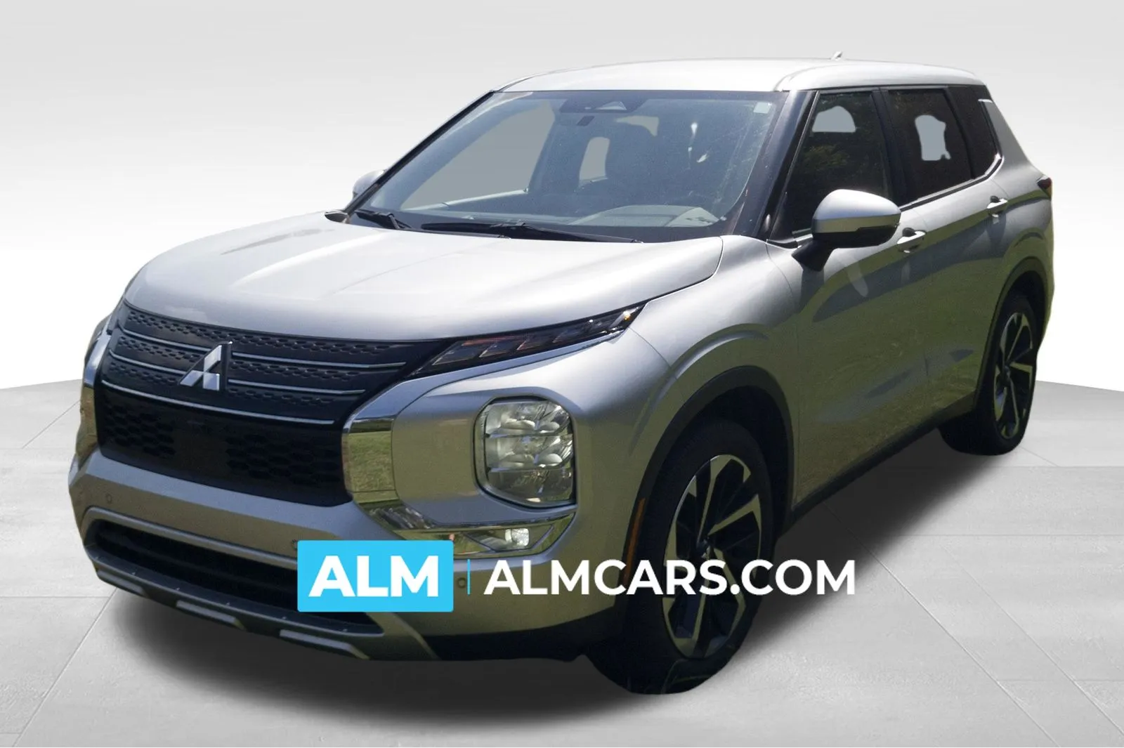 Silver 2024 Mitsubishi Outlander SE for sale in Lumberton, NC
