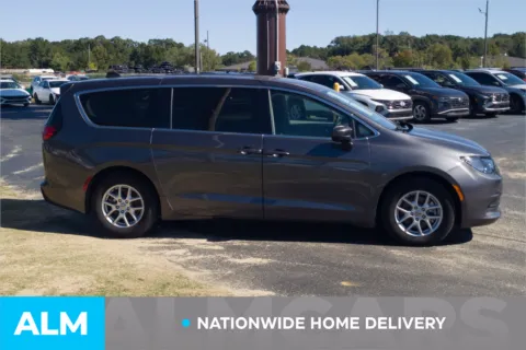 More photos of 2022 Chrysler Voyager LX at ALM Hyundai Lumberton, NC