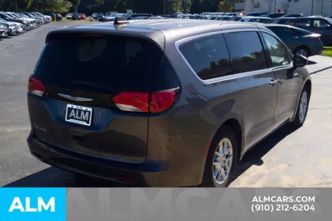 More photos of 2022 Chrysler Voyager LX at ALM Hyundai Lumberton, NC
