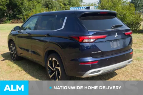 More photos of 2024 Mitsubishi Outlander SE at ALM Hyundai Lumberton, NC