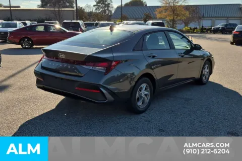 More photos of 2026 Hyundai Elantra SE at ALM Hyundai Lumberton, NC