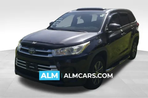Black 2019 Toyota Highlander XLE for sale in Lumberton, NC
