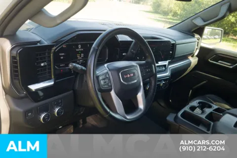 More photos of 2025 GMC Sierra 1500 SLT at ALM Hyundai Lumberton, NC