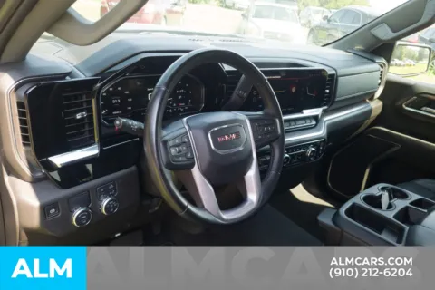 More photos of 2025 GMC Sierra 1500 SLT at ALM Hyundai Lumberton, NC