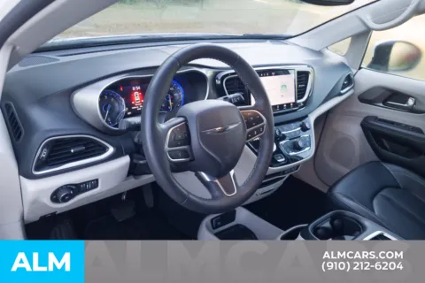 More photos of 2023 Chrysler Pacifica Touring L at ALM Hyundai Lumberton, NC